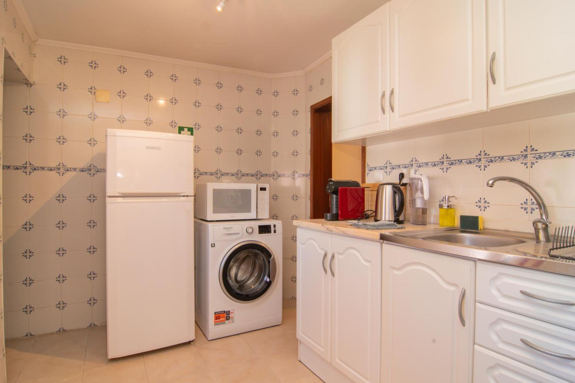 Апартаменты Charming & Peaceful Family Flat Лиссабон Экстерьер фото
